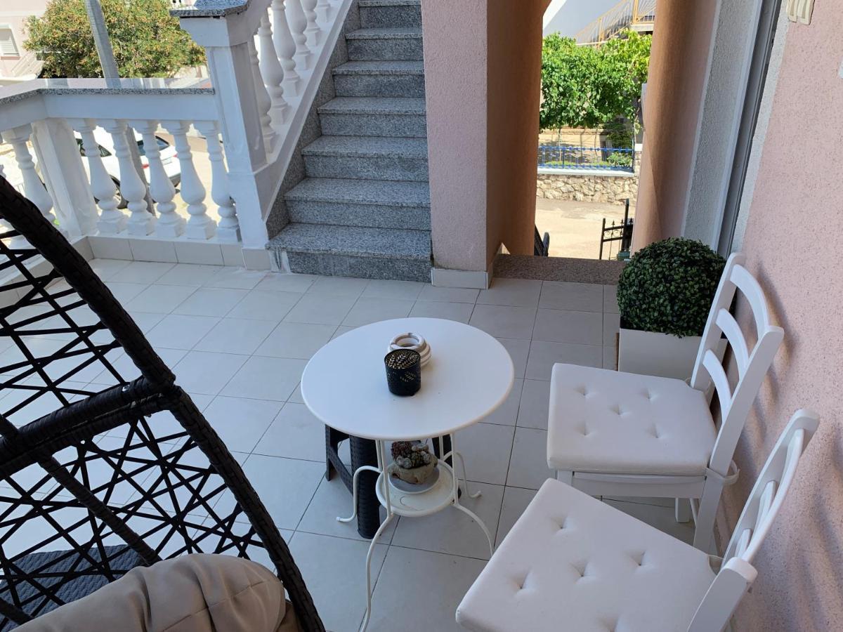 Villa Nera Vodice Extérieur photo